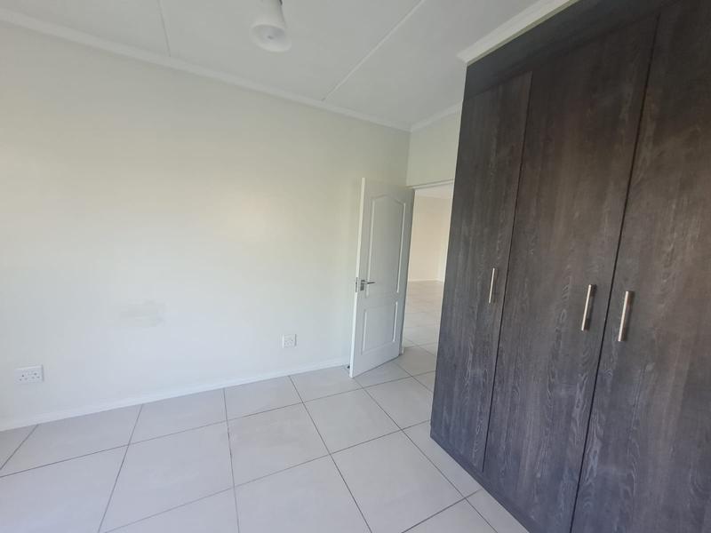 To Let 3 Bedroom Property for Rent in De Velde Western Cape